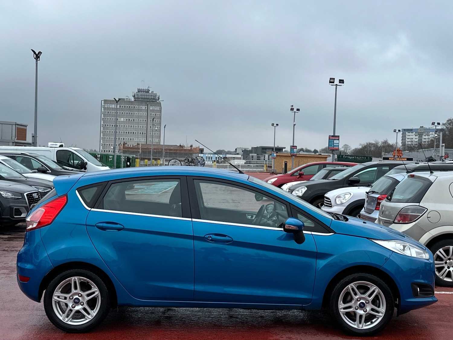 Used Ford Fiesta 2013 for sale - 77475573: Photo 9