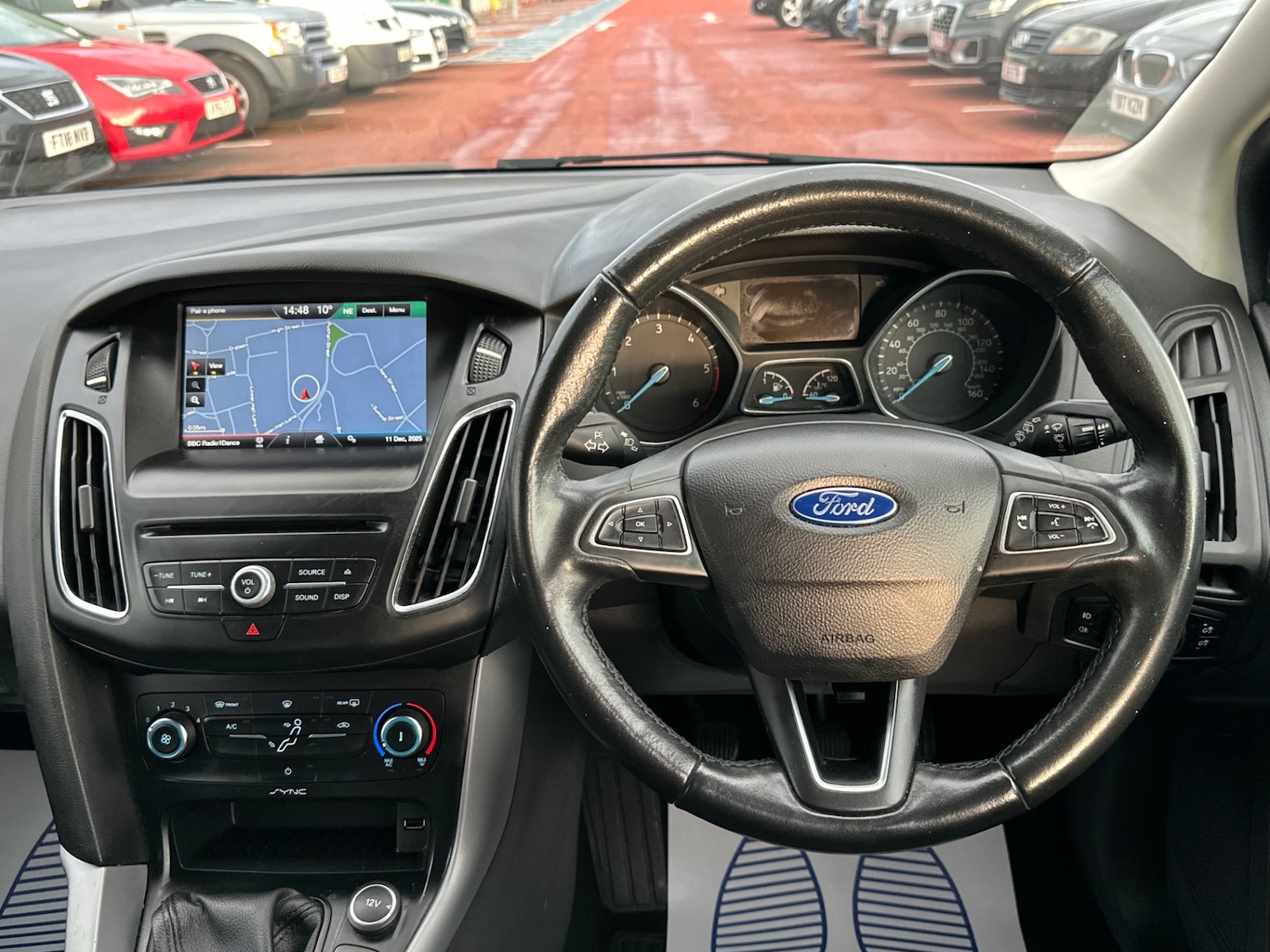 Used Ford Focus 2015 for sale - 76959915: Photo 4