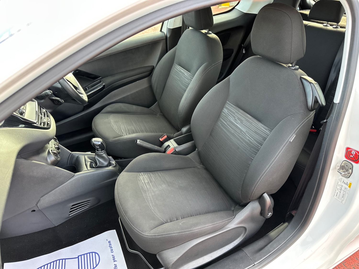 Used Peugeot 208 2014 for sale - 76742273: Photo 13