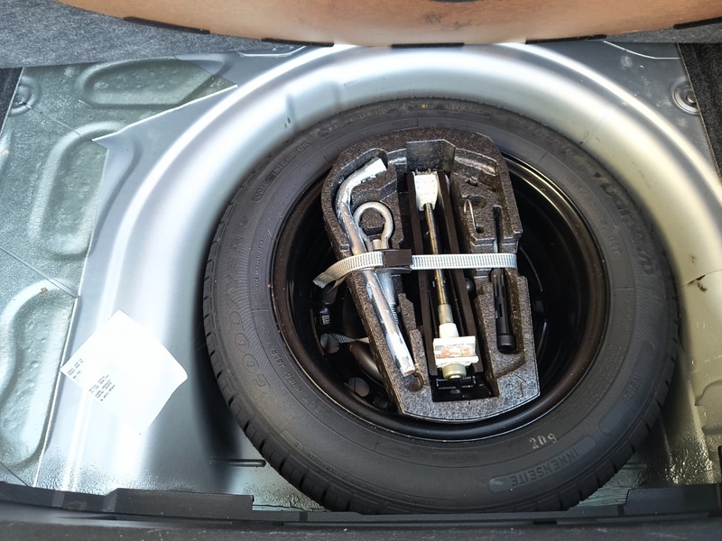 Used Volkswagen Polo 2011 for sale - 77937556: Photo 18