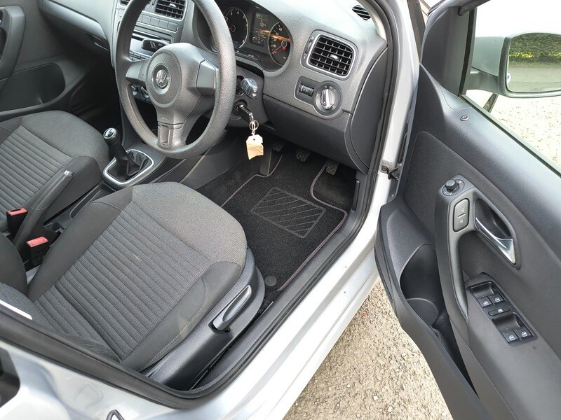 Used Volkswagen Polo 2011 for sale - 77937556: Photo 19