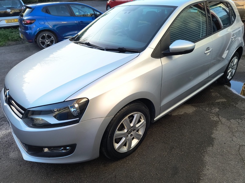 Used Volkswagen Polo 2011 for sale - 77937556: Photo 2