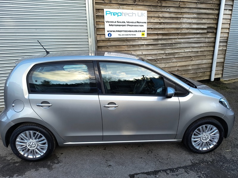 Used Volkswagen up! 2018 for sale - 77821764: Photo 5