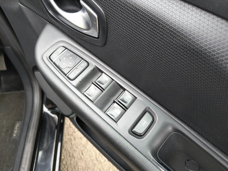 Used Renault Clio 2017 for sale - 78201375: Photo 19