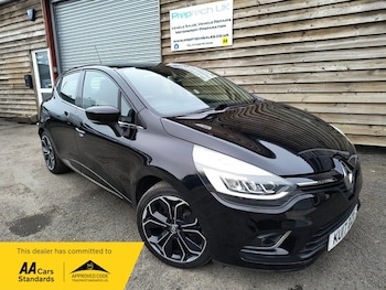Used Renault Clio 2017 for sale - 78201375: Photo