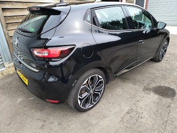 Used Renault Clio 2017 for sale - 78201375: Photo