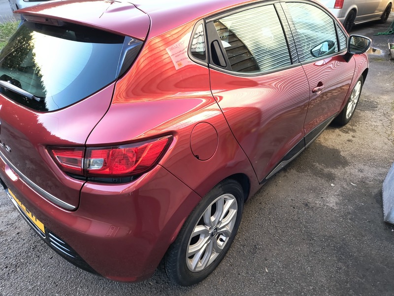 Used Renault Clio 2017 for sale - 77937562: Photo 2