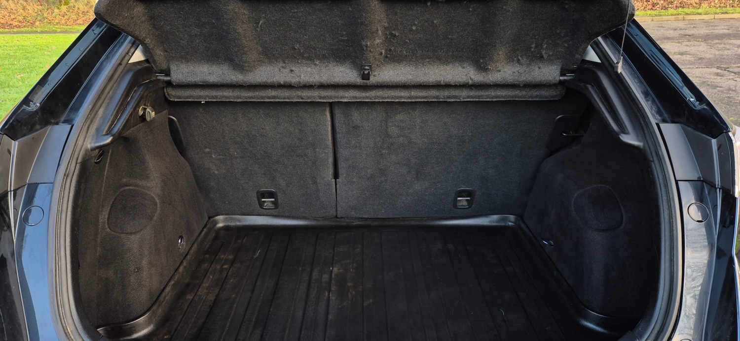 Used Honda Civic 2010 for sale - 77213574: Photo 10