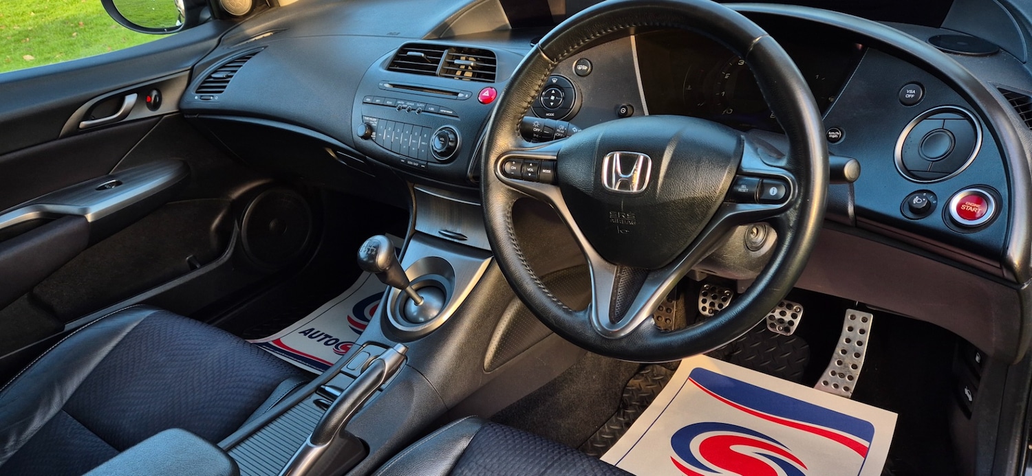 Used Honda Civic 2010 for sale - 77213574: Photo 11