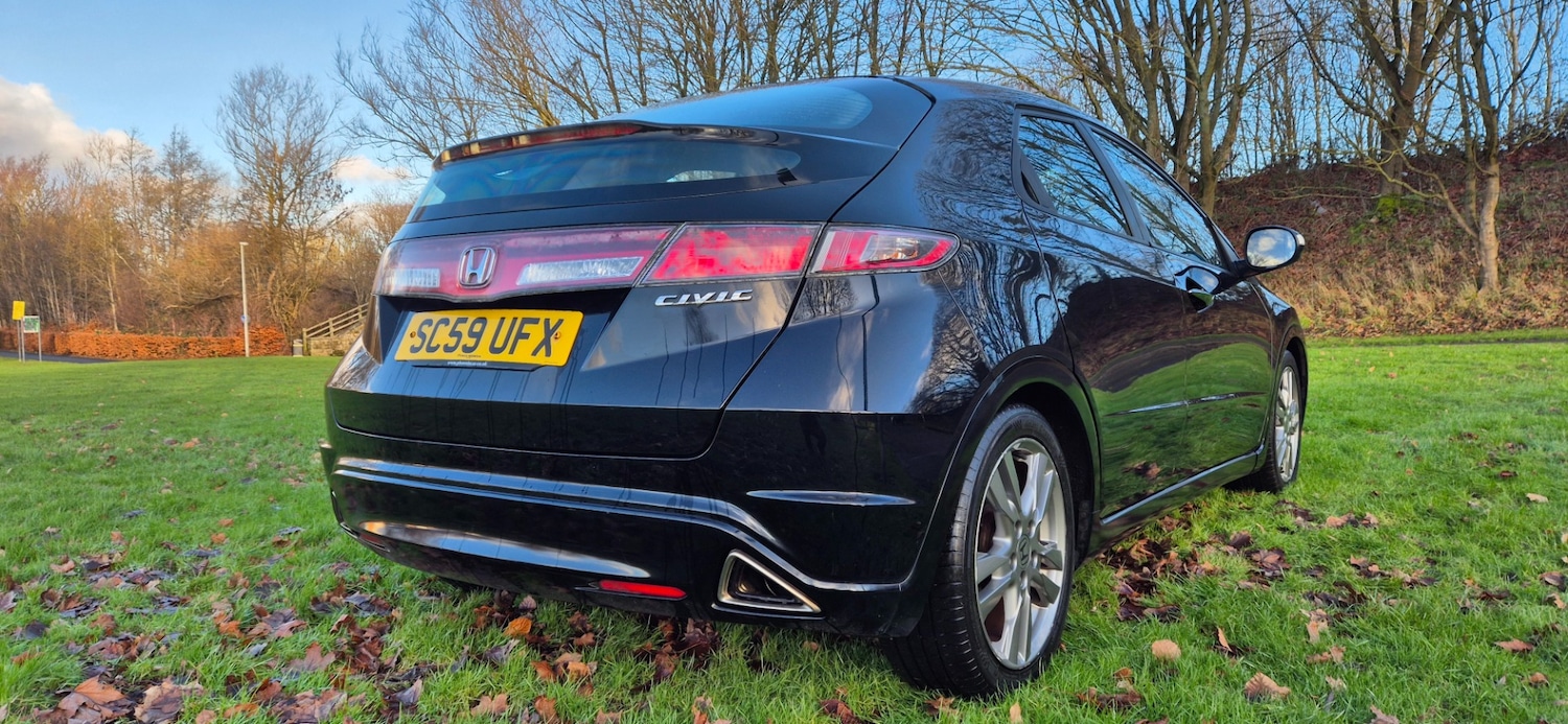 Used Honda Civic 2010 for sale - 77213574: Photo 7