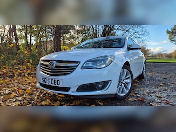 Vauxhall - Insignia
