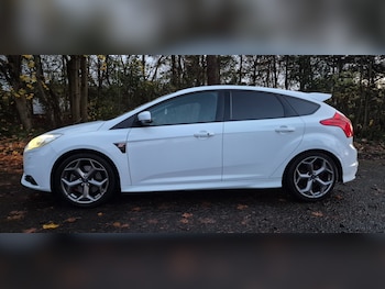 Used Ford Focus 2013 for sale - 76583363: Photo