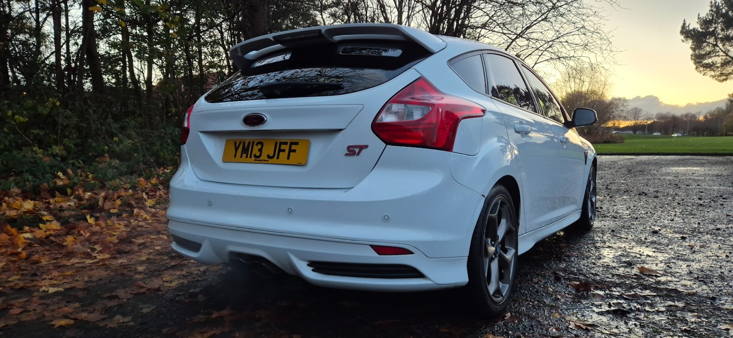 Used Ford Focus 2013 for sale - 76583363: Photo 7