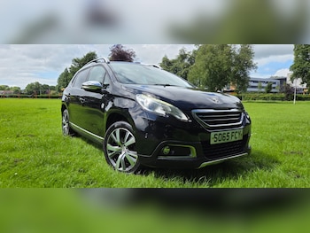 Used Peugeot 2008 2015 for sale - 79271572: Photo