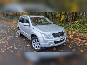 2011 (61) - 1.9 DDiS SZ5 5dr