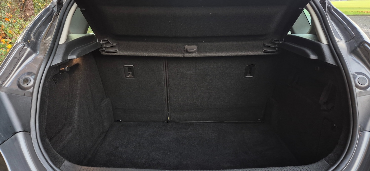 Used Vauxhall Astra 2012 for sale - 76494929: Photo 10