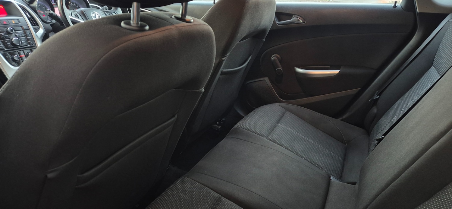 Used Vauxhall Astra 2012 for sale - 76494929: Photo 15