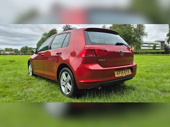 Used Volkswagen Golf 2015 for sale - 79216136: Photo