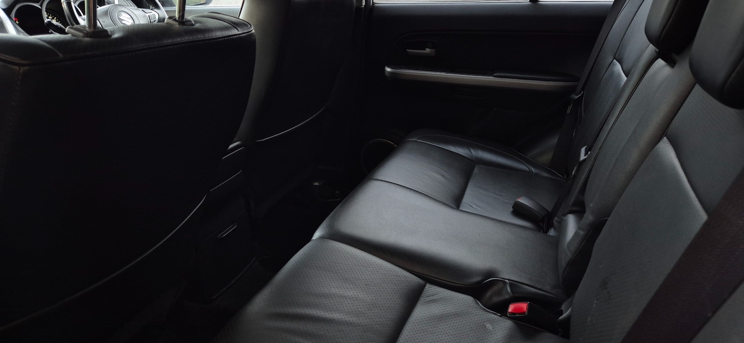 Used Suzuki Grand Vitara 2011 for sale - 76598725: Photo 15