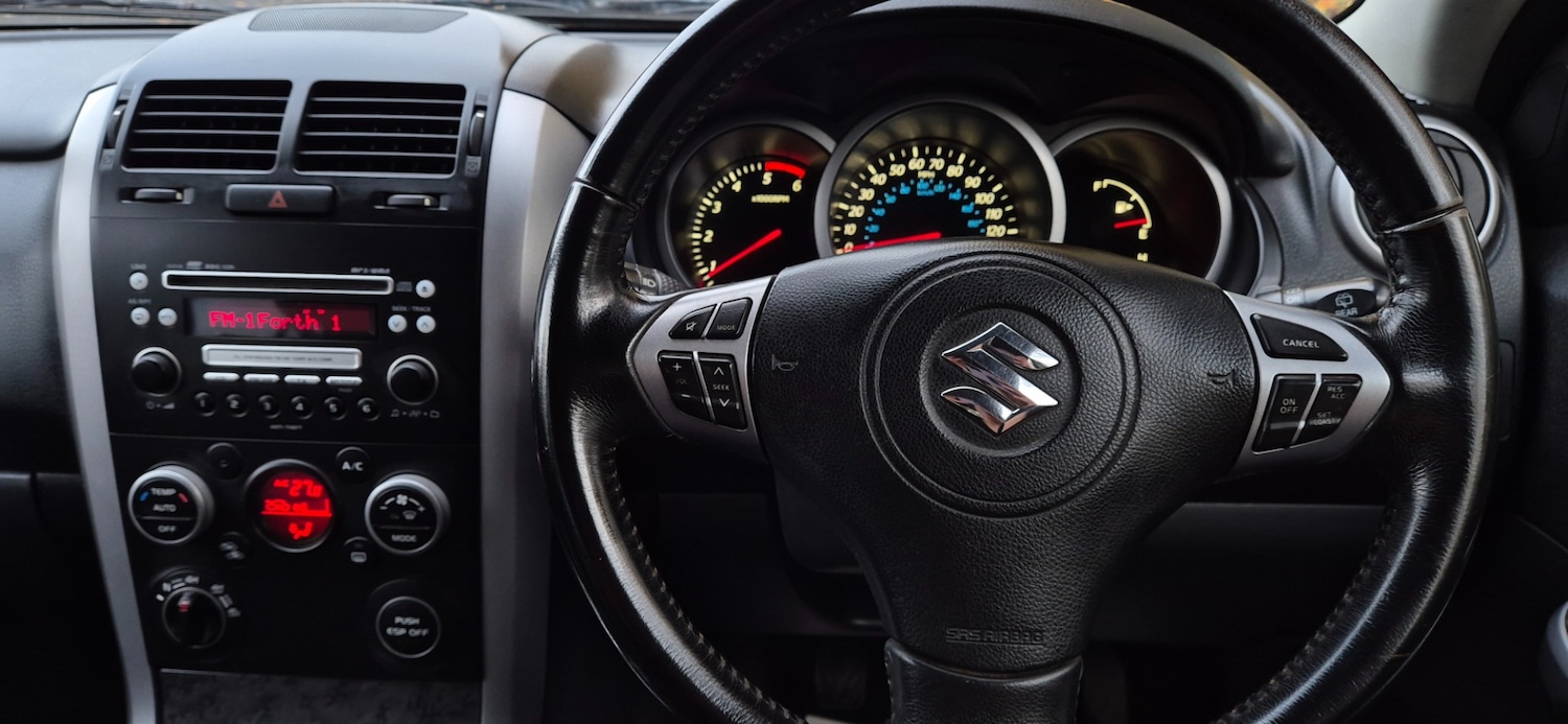 Used Suzuki Grand Vitara 2011 for sale - 76598725: Photo 17