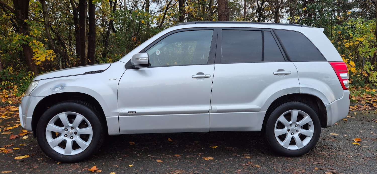 Used Suzuki Grand Vitara 2011 for sale - 76904804: Photo 6