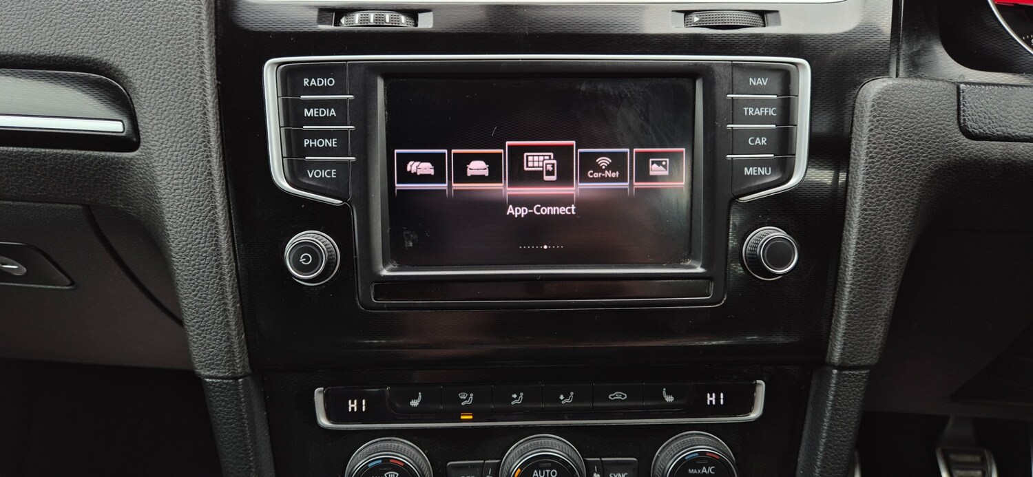 Used Volkswagen Golf 2016 for sale - 78031376: Photo 20