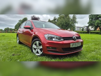 Used Volkswagen Golf 2015 for sale - 79500386: Photo