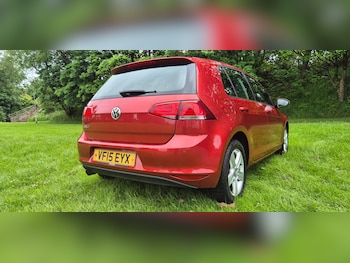Used Volkswagen Golf 2015 for sale - 79500386: Photo