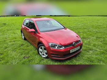 Used Volkswagen Golf 2015 for sale - 79500386: Photo