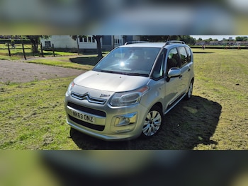 Used Citroen C3 Picasso 2013 for sale - 79500382: Photo