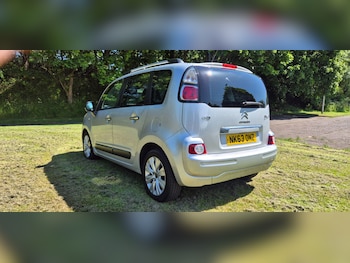 Used Citroen C3 Picasso 2013 for sale - 79500382: Photo