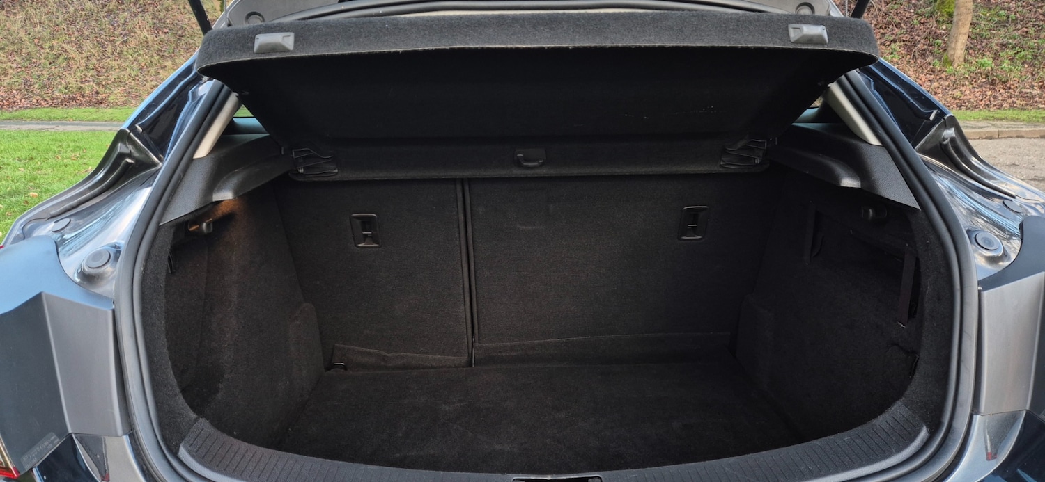 Used Vauxhall Astra GTC 2014 for sale - 77548622: Photo 10