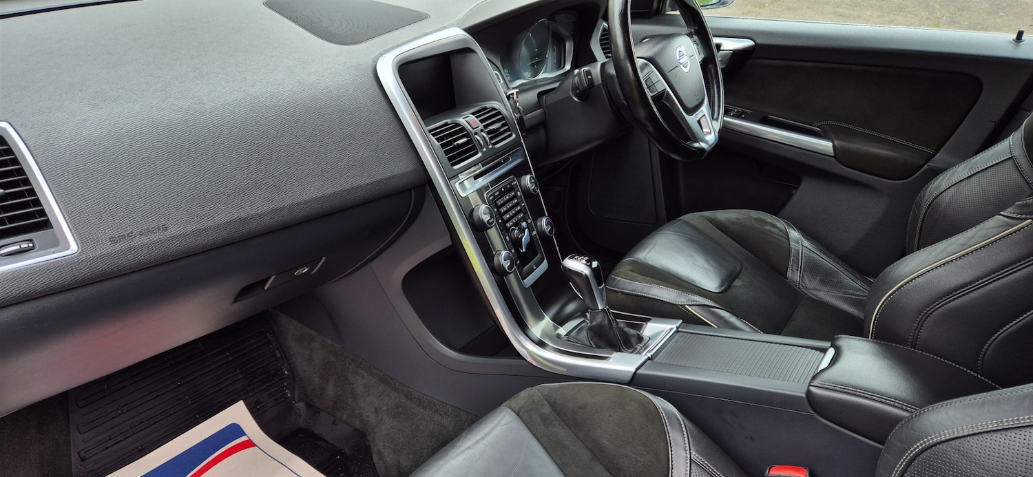 Used Volvo XC60 2015 for sale - 77818132: Photo 13