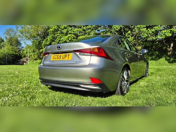 Used Lexus IS 2020 for sale - 78764413: Photo
