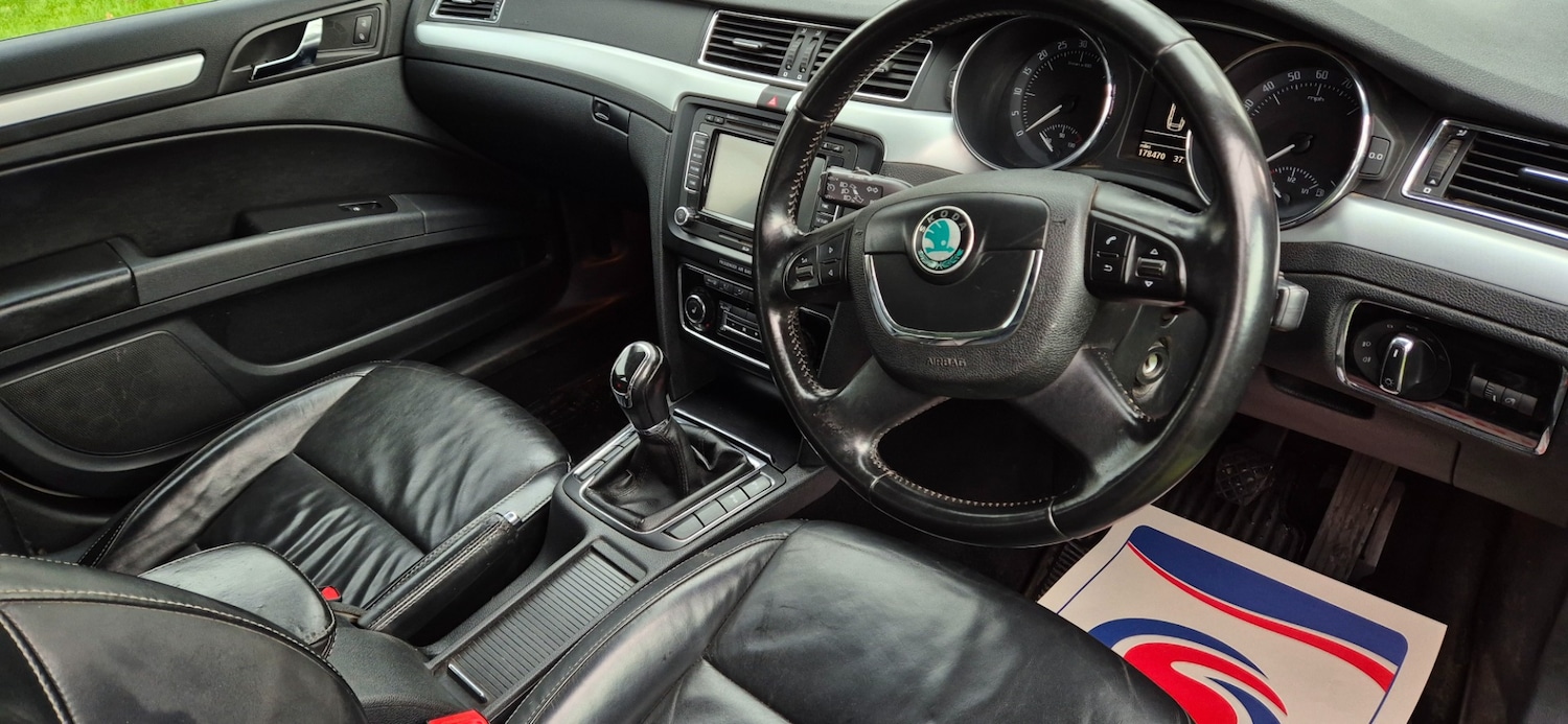 Used Skoda Superb 2012 for sale - 77676955: Photo 11