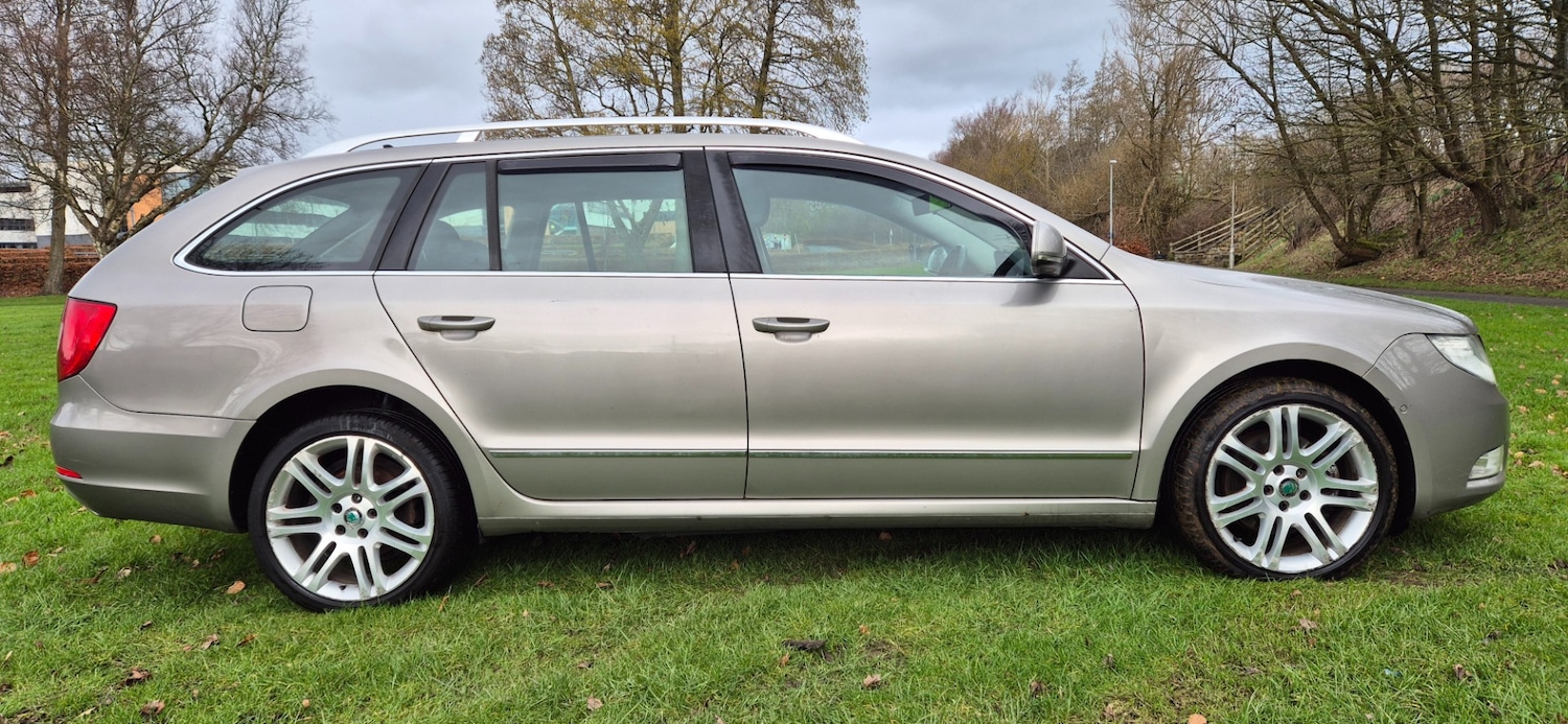 Used Skoda Superb 2012 for sale - 77676955: Photo 6