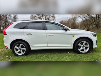 Used Volvo XC60 2015 for sale - 79649379: Photo