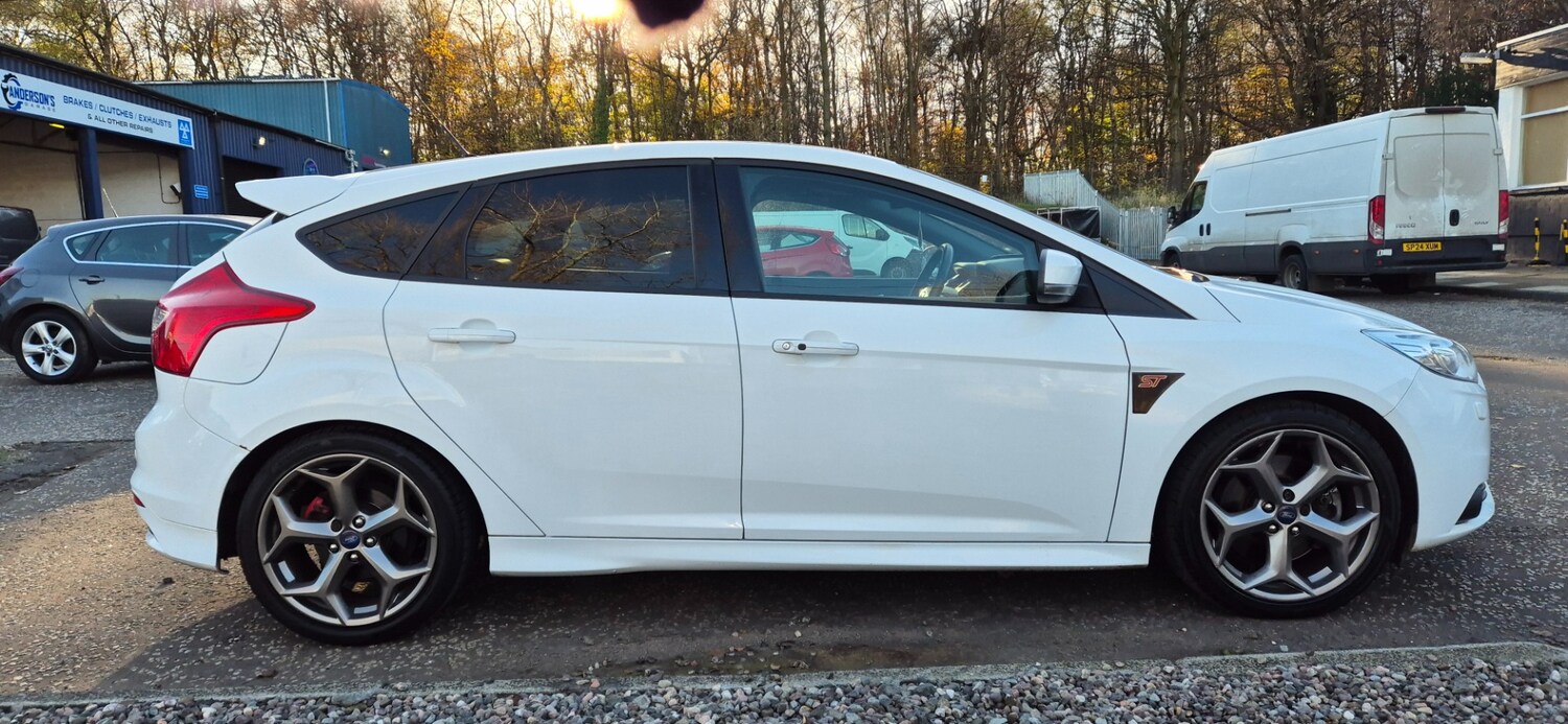 Used Ford Focus 2013 for sale - 77758716: Photo 6