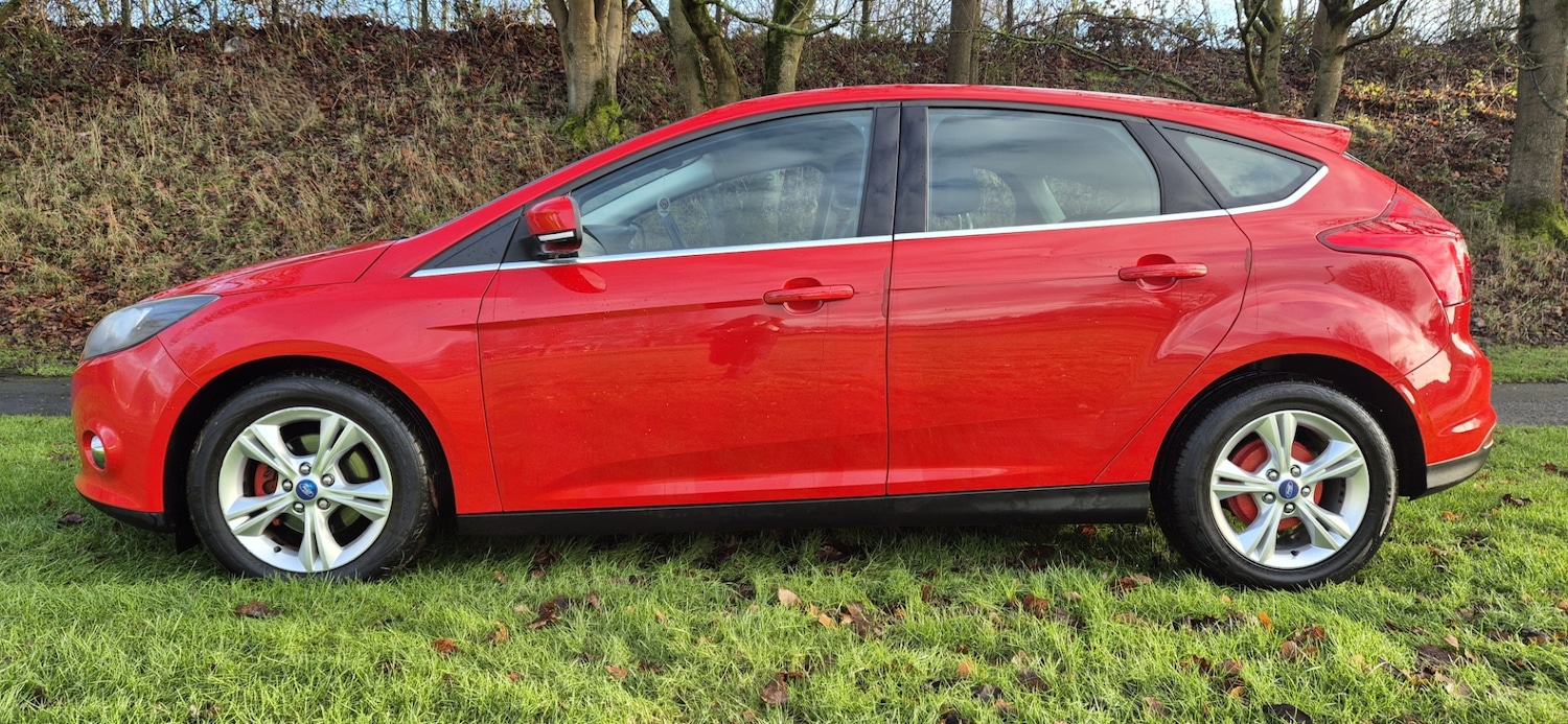 Used Ford Focus 2013 for sale - 77223100: Photo 2