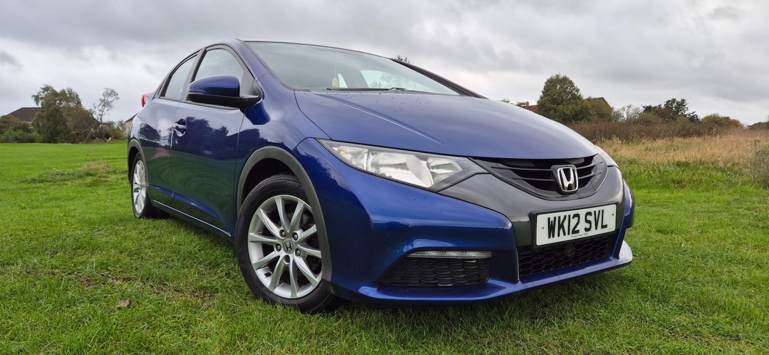 Used Honda Civic 2012 for sale - 76784782: Photo 5