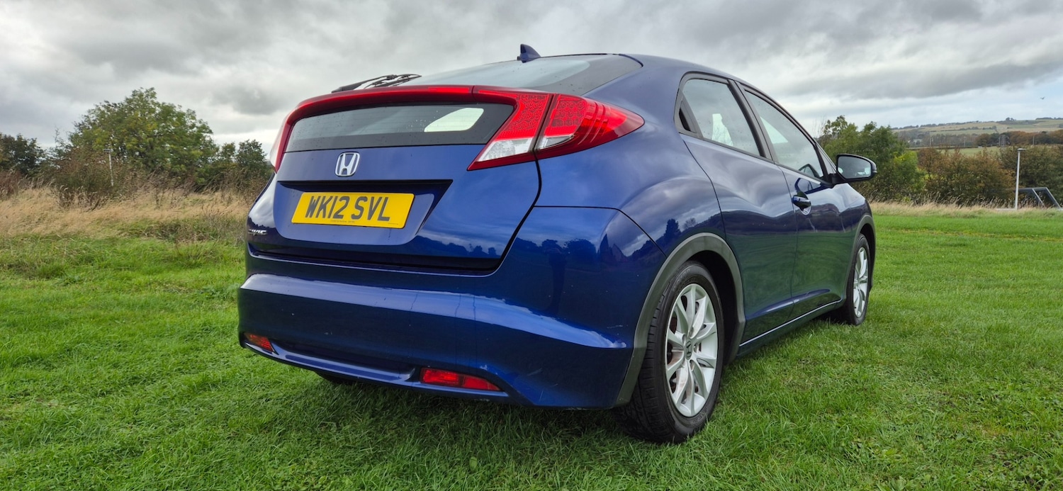 Used Honda Civic 2012 for sale - 76784782: Photo 7