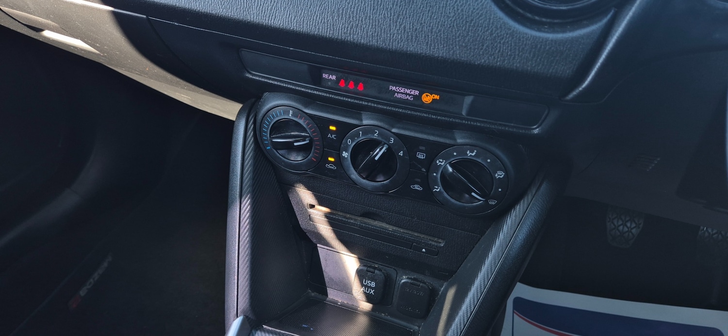 Used Mazda Mazda2 2015 for sale - 77446231: Photo 18