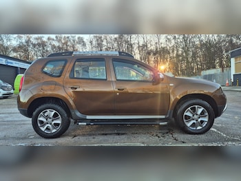 Used Dacia Duster 2014 for sale - 77323554: Photo