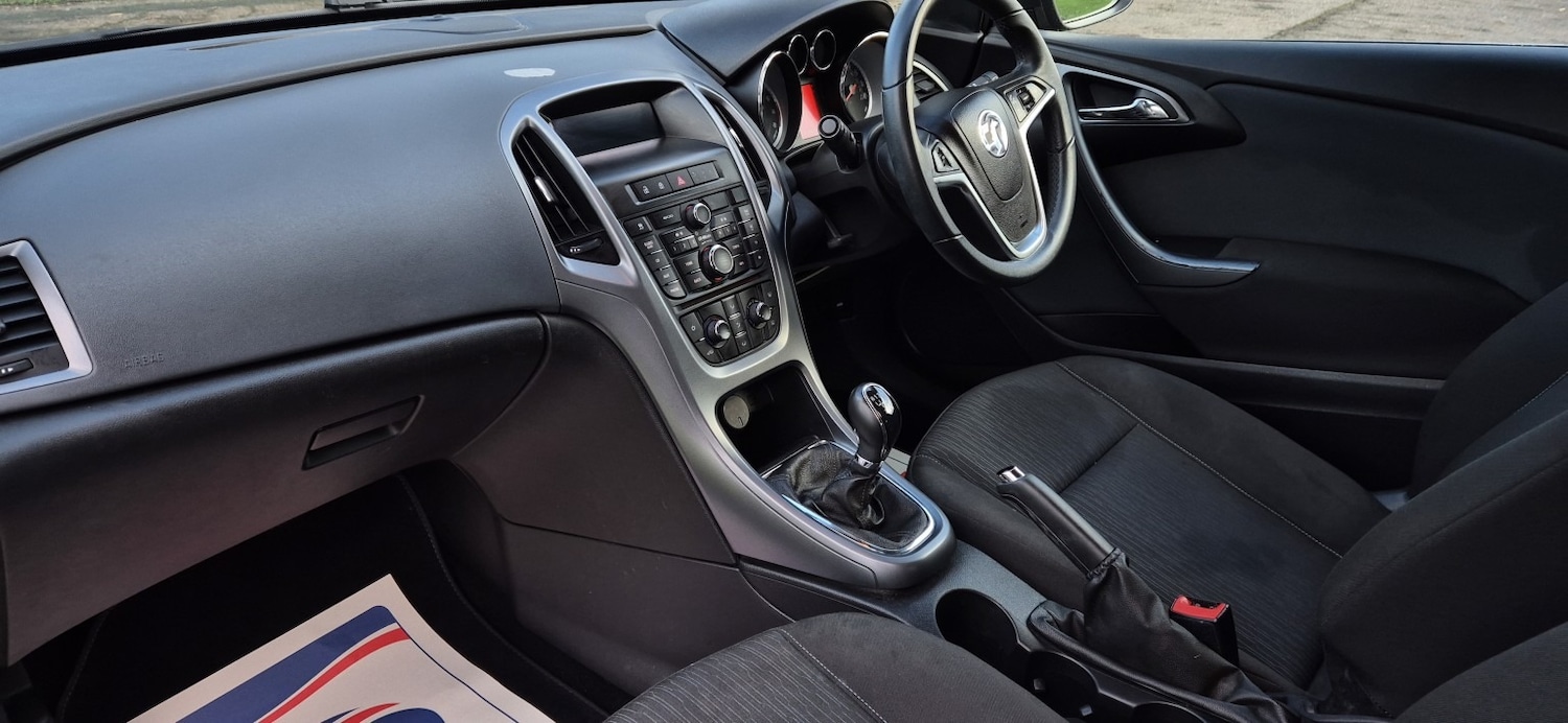 Used Vauxhall Astra GTC 2014 for sale - 77649838: Photo 12