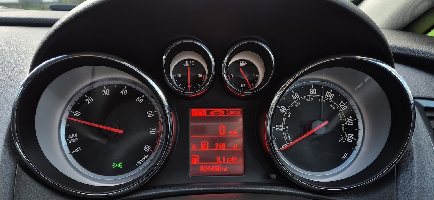 Used Vauxhall Astra GTC 2014 for sale - 77649838: Photo 15