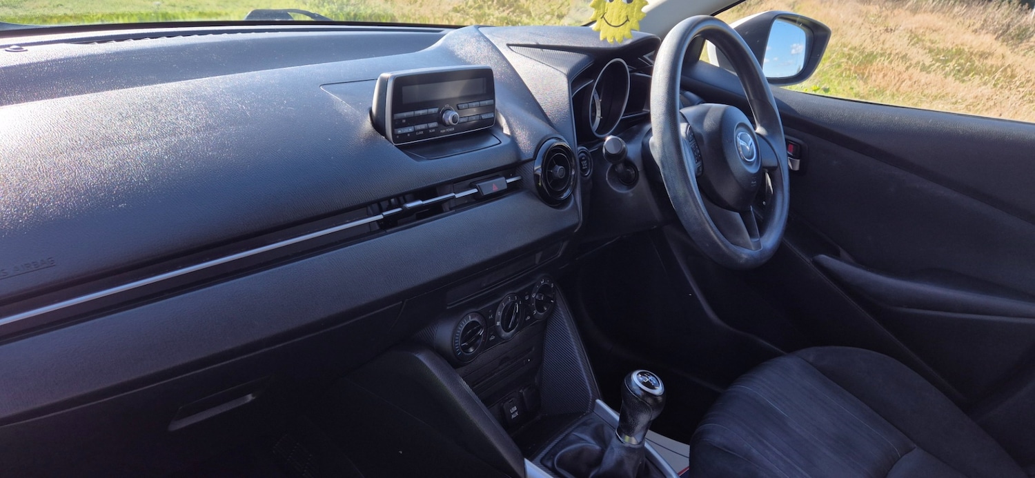 Used Mazda Mazda2 2015 for sale - 78105762: Photo 12