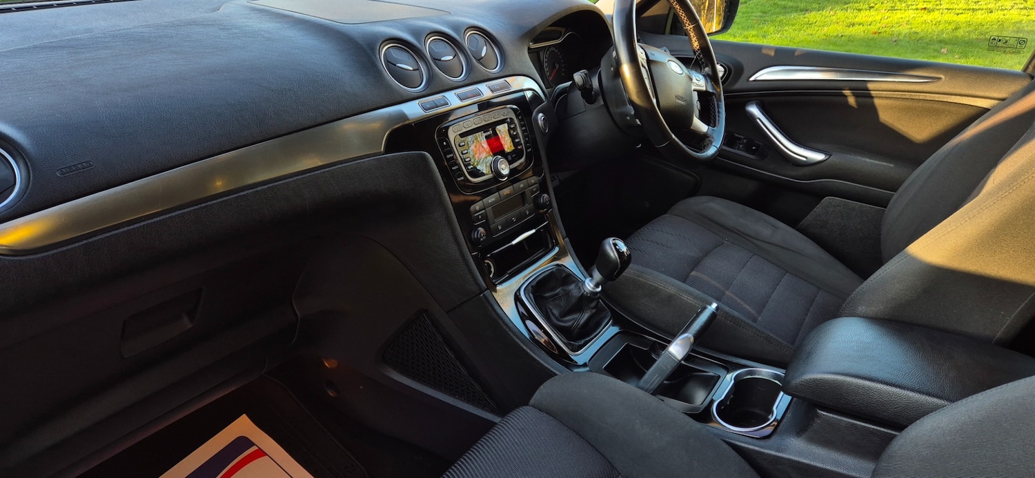 Used Ford S-Max 2015 for sale - 77323654: Photo 13