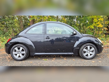 Used Volkswagen Beetle 2009 for sale - 76503085: Photo