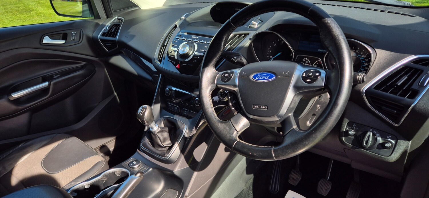 Used Ford Kuga 2015 for sale - 78079198: Photo 11