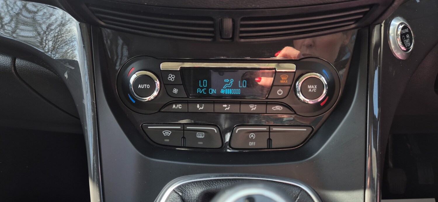 Used Ford Kuga 2015 for sale - 78079198: Photo 20